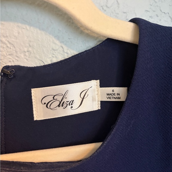 Eliza J Navy Sleeveless Midi A-Line Dress - Picture 2 of 5